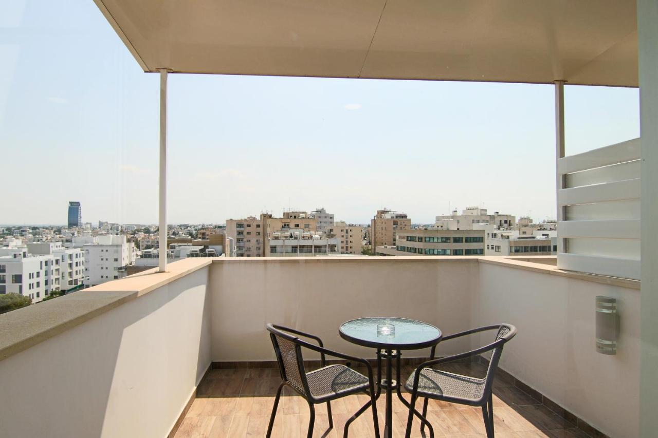 Phaedrus Living: Luxury Suite Nicosia 509 エクステリア 写真